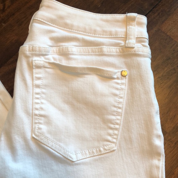 🎉HP!🎉Two by Vince Camuto Skinny Jeans - Picture 2 of 8